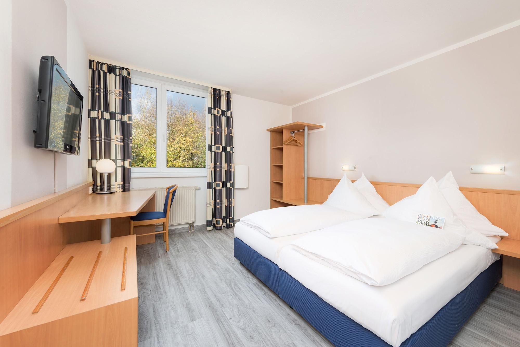 Courtyard By Marriott Dortmund Hotel Exterior photo